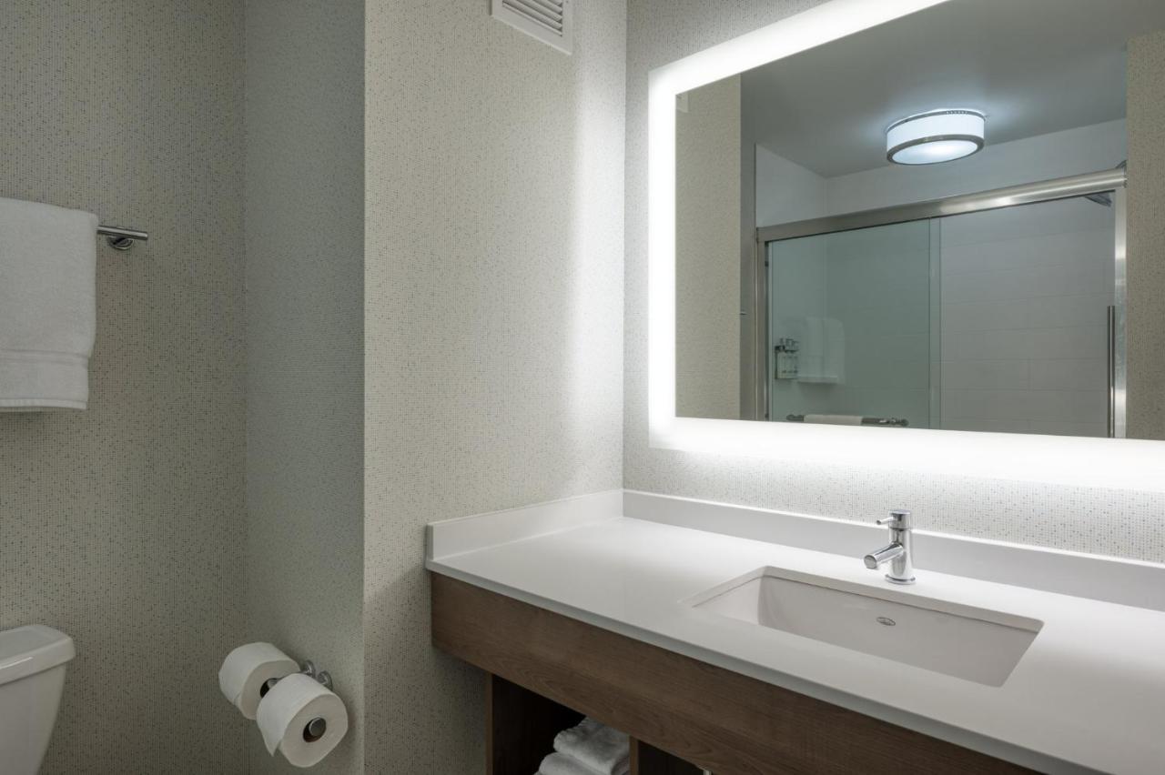 Holiday Inn Express Radcliff Fort Knox By Ihg Dış mekan fotoğraf